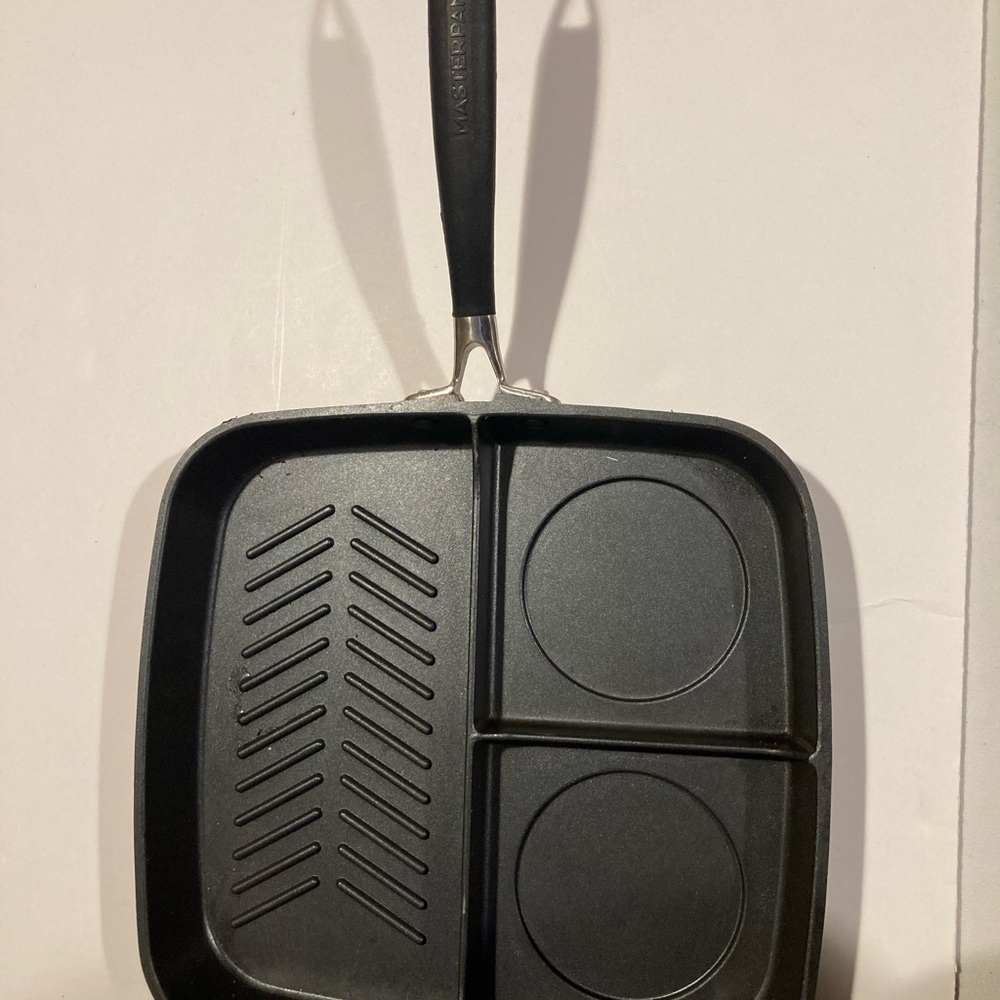 Master Pan 3 section breakfast frying pan meal skillet